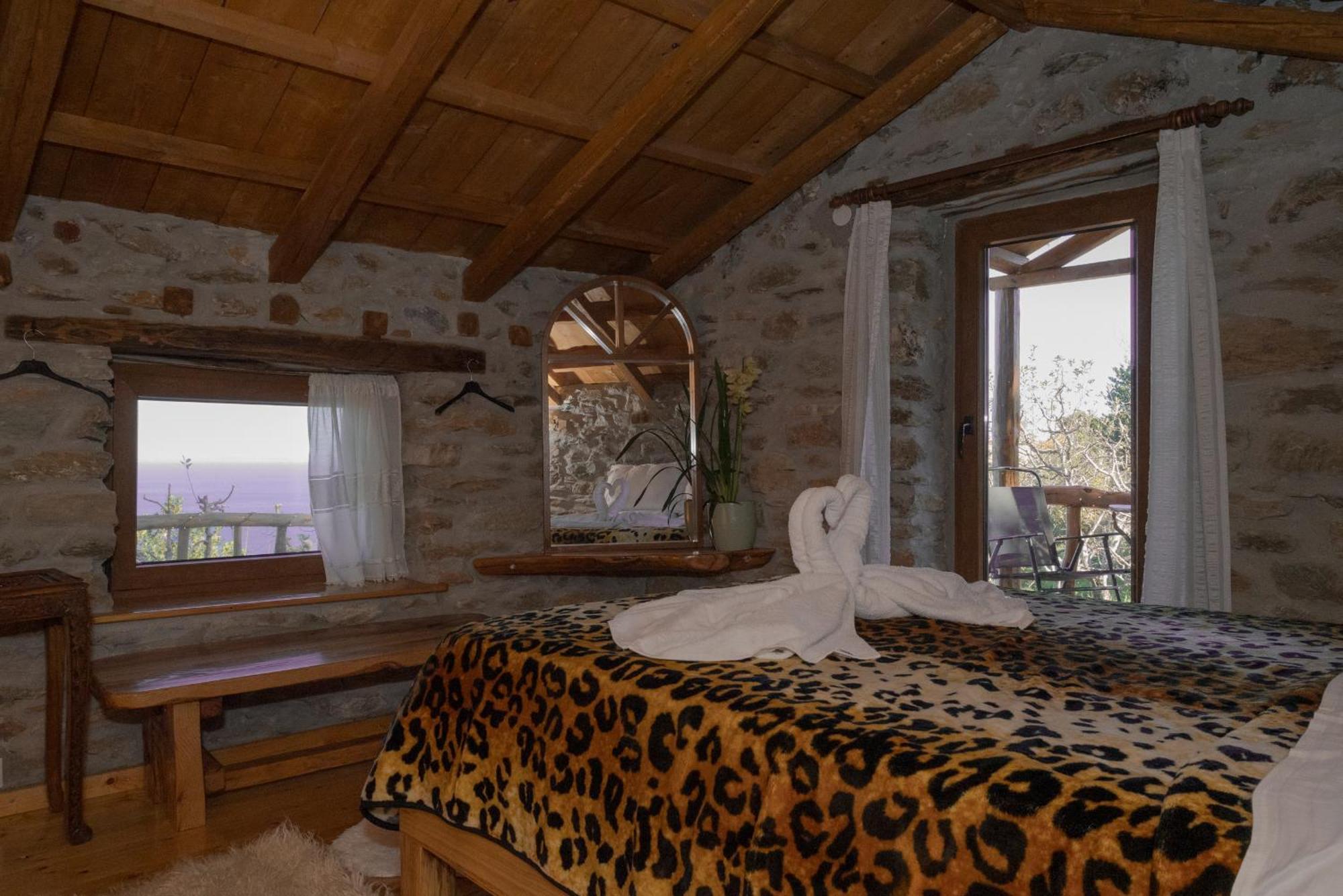 Aristoteli'S Stone House Makrirrákhi Dış mekan fotoğraf